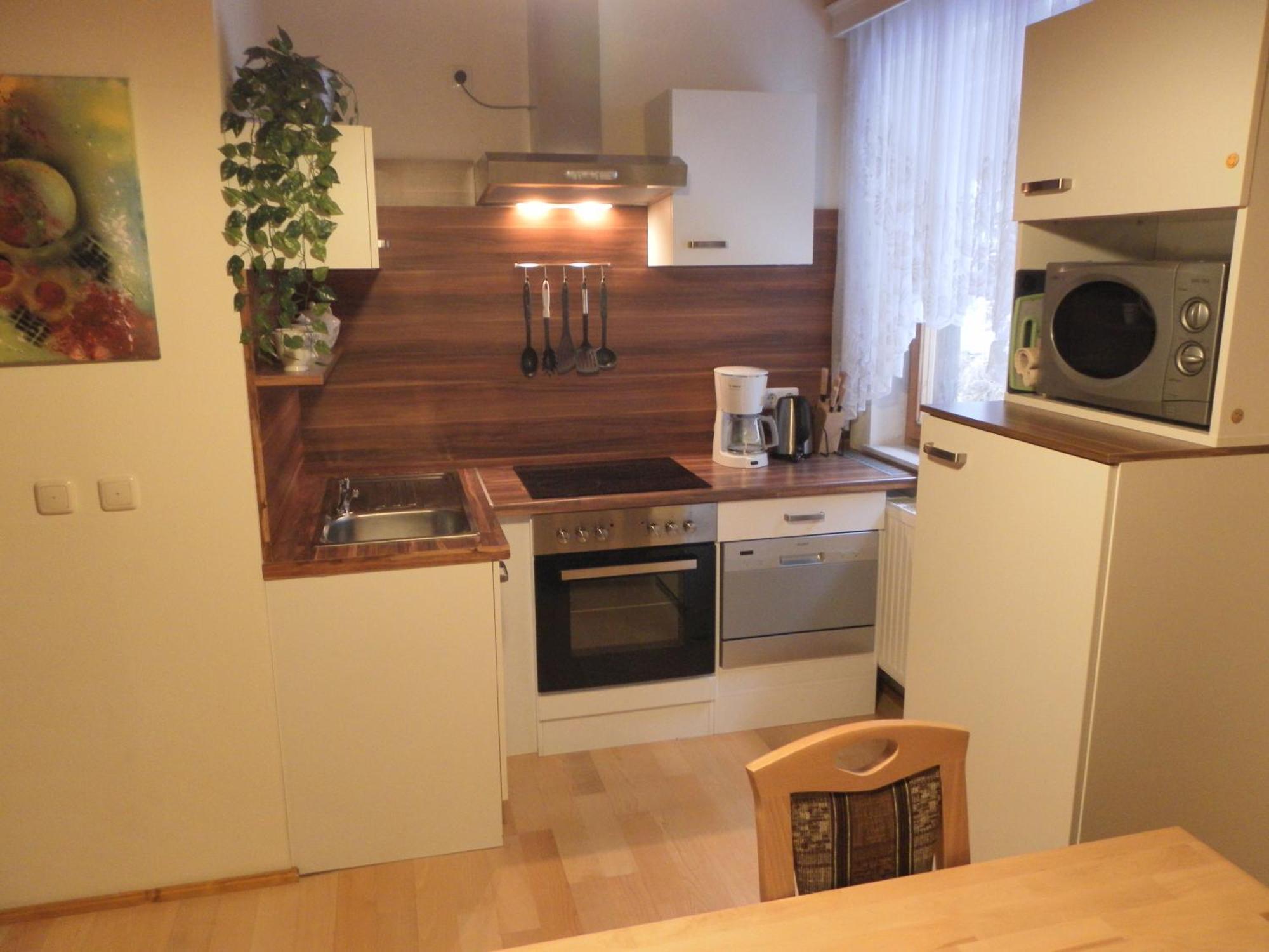 Zum Wasserfall Apartment *